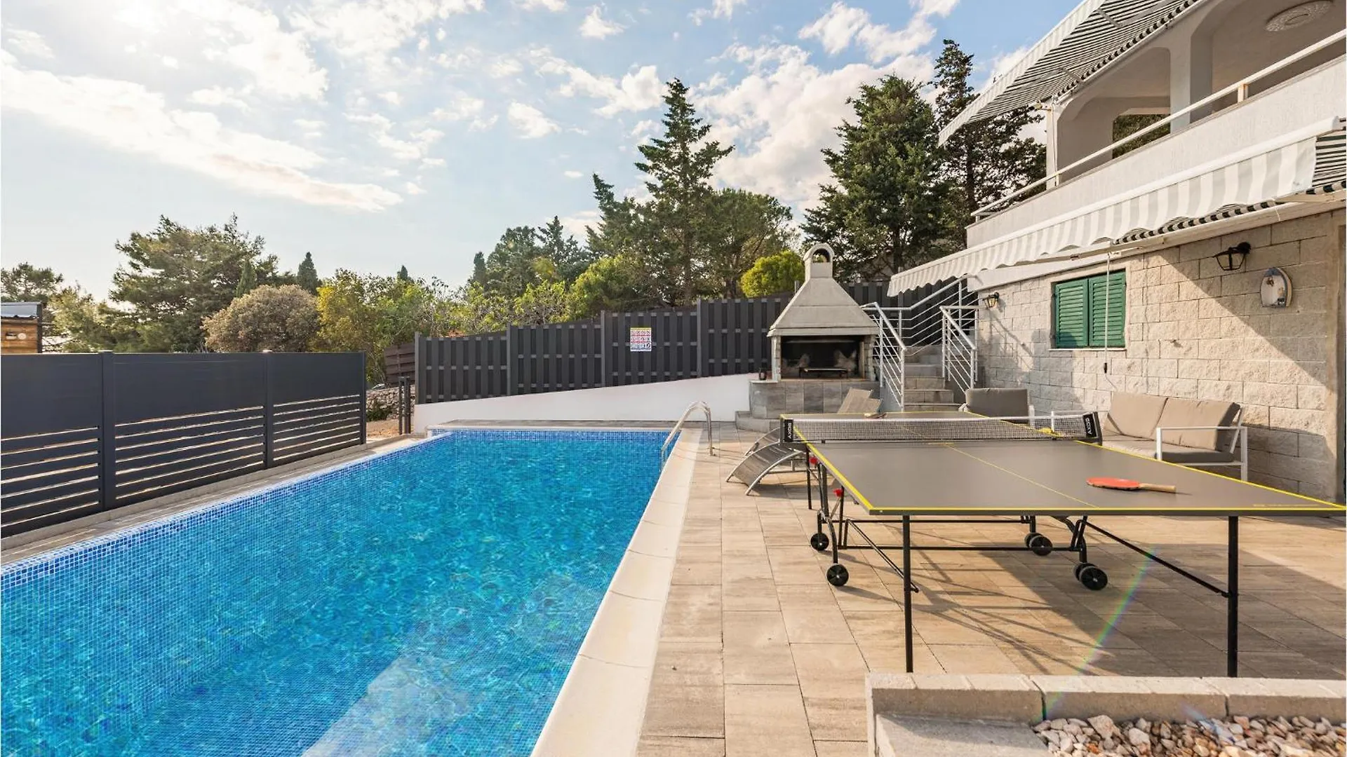 Holiday home Lovely Home In Mandre With Kitchen Croatia