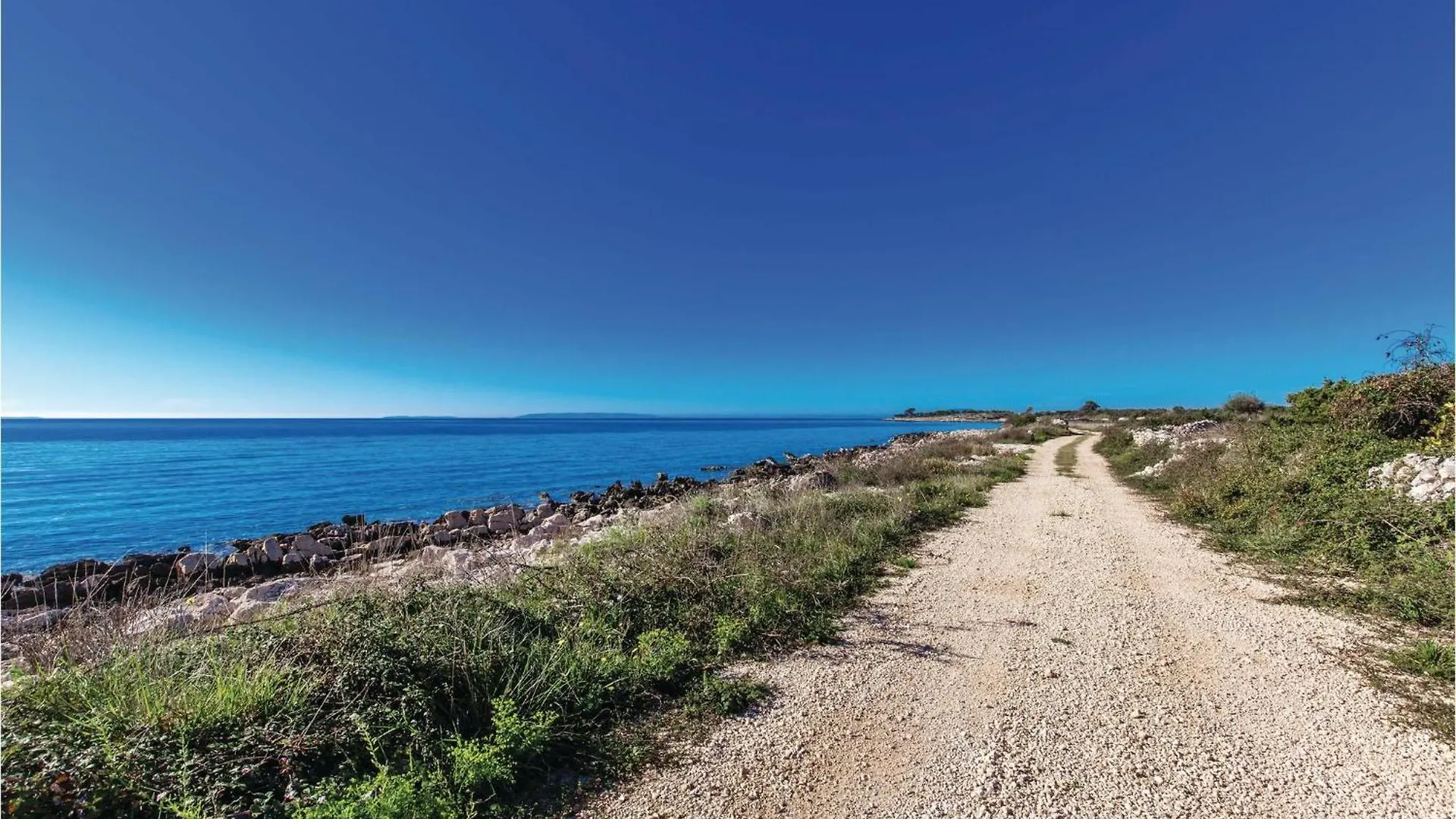 Holiday home Lovely Home In Mandre With Kitchen Croatia
